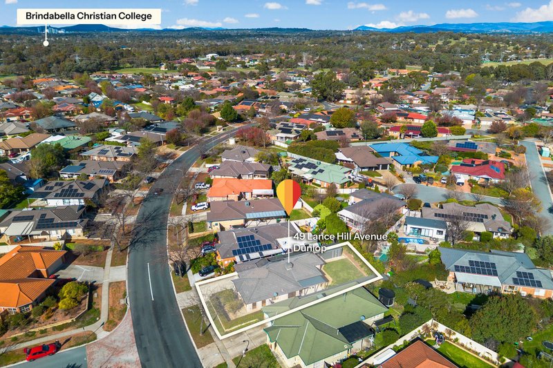 Photo - 49 Lance Hill Avenue, Dunlop ACT 2615 - Image 13