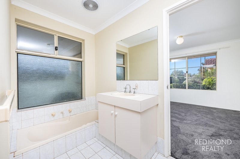 Photo - 4/9 Leatherwood Way, Huntingdale WA 6110 - Image 15