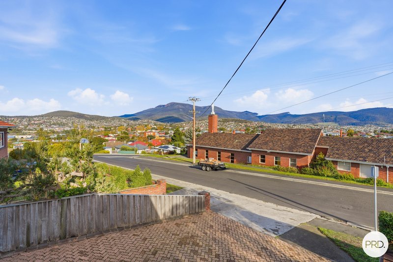 Photo - 49 Lennox Avenue, Lutana TAS 7009 - Image 6