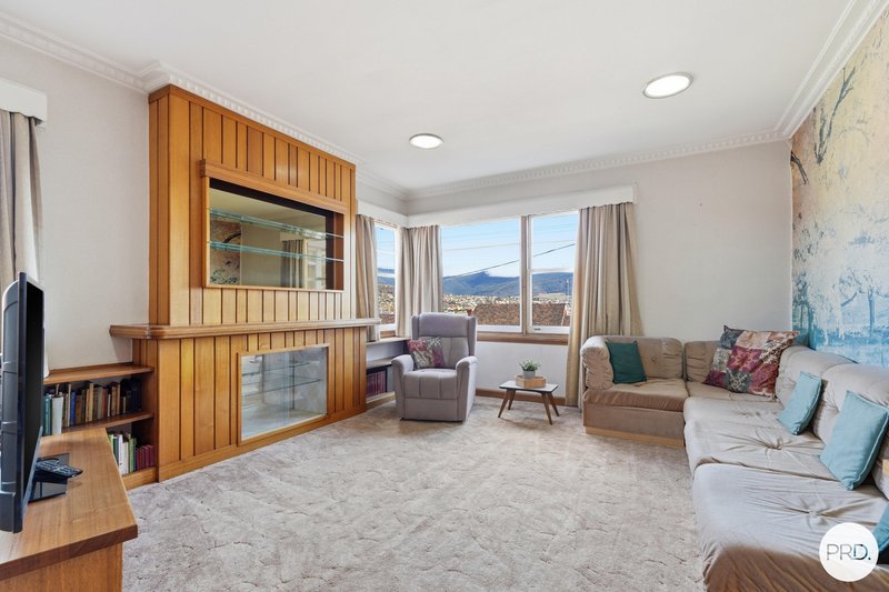 Photo - 49 Lennox Avenue, Lutana TAS 7009 - Image 7