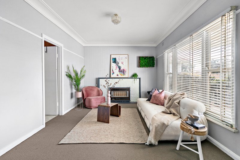 Photo - 49 Lowson Street, Fawkner VIC 3060 - Image 2