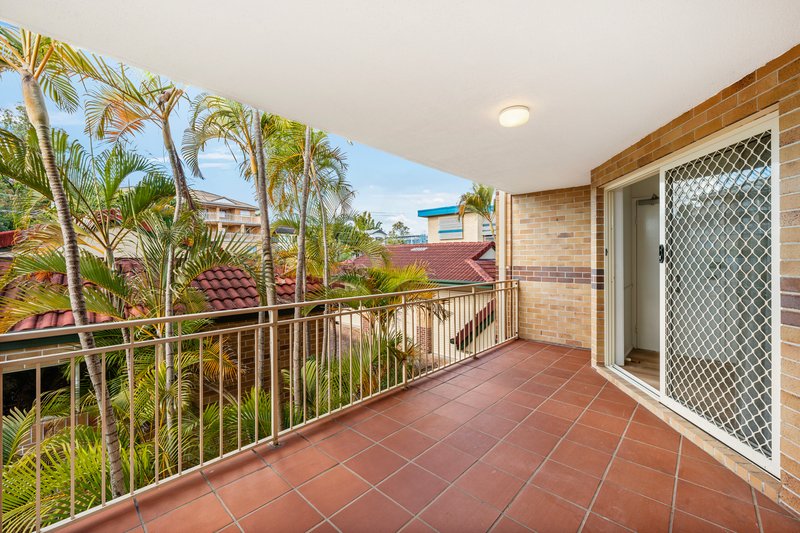 Photo - 4/9 Macaulay Street, Coorparoo QLD 4151 - Image 10
