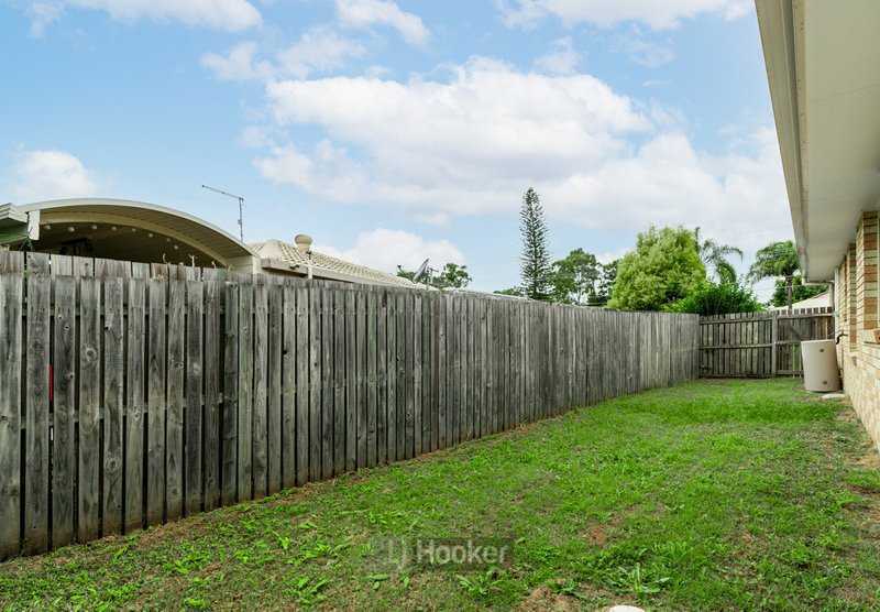 Photo - 49 Mackellar Drive, Boronia Heights QLD 4124 - Image 11