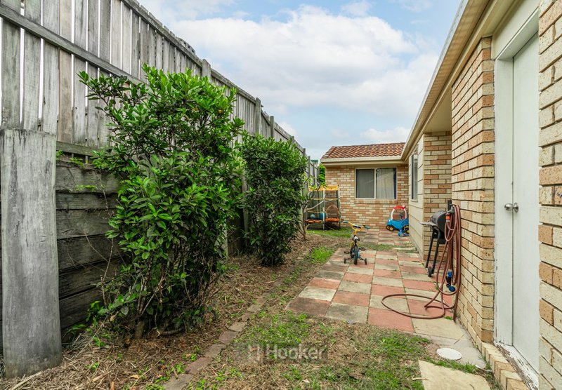 Photo - 49 Mackellar Drive, Boronia Heights QLD 4124 - Image 12