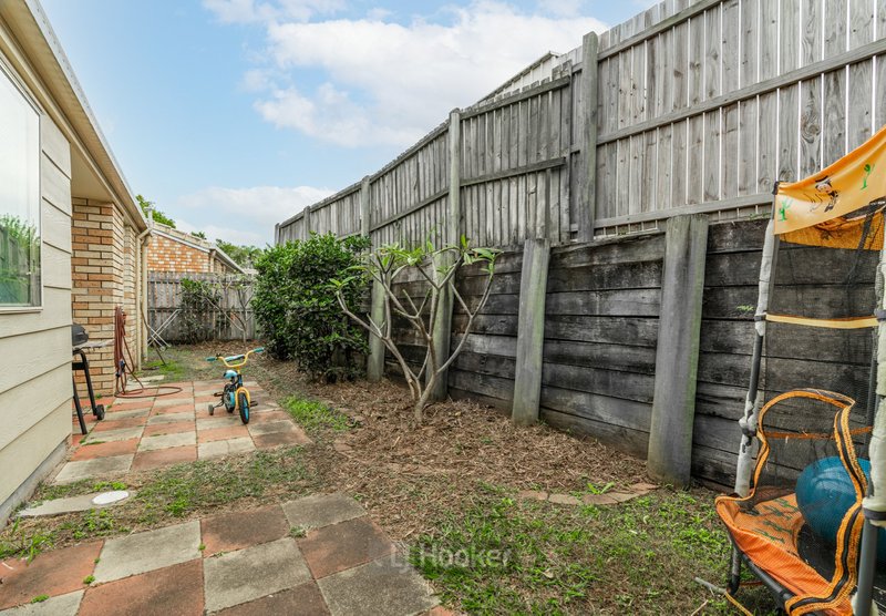 Photo - 49 Mackellar Drive, Boronia Heights QLD 4124 - Image 13