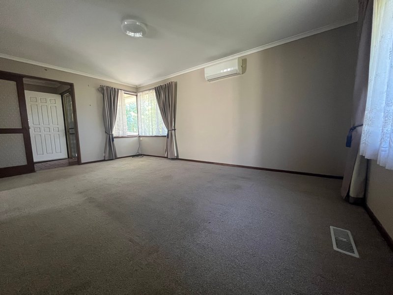 Photo - 49 Main Street, Romsey VIC 3434 - Image 4