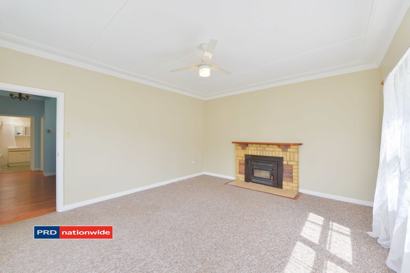 Photo - 49 Manilla Road, Tamworth NSW 2340 - Image 2