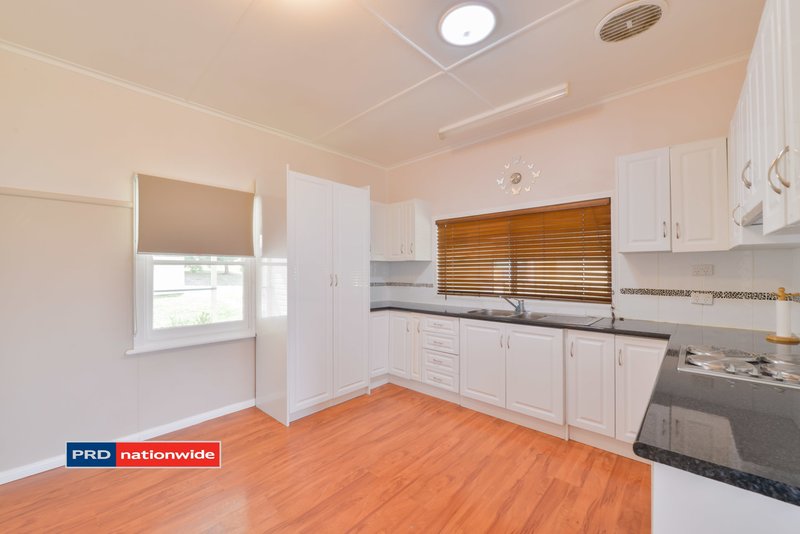 Photo - 49 Manilla Road, Tamworth NSW 2340 - Image 7