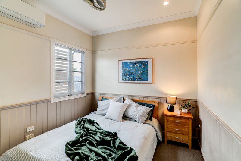 Photo - 49 Mannington Road, Acacia Ridge QLD 4110 - Image 11