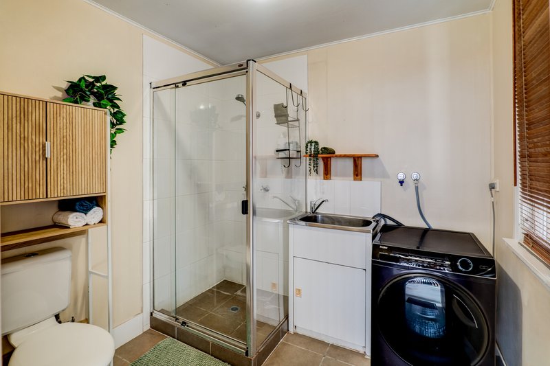 Photo - 49 Mannington Road, Acacia Ridge QLD 4110 - Image 15