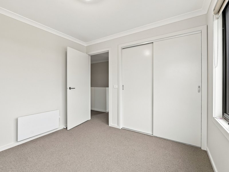 Photo - 49 Maradona Boulevard, Deanside VIC 3336 - Image 14