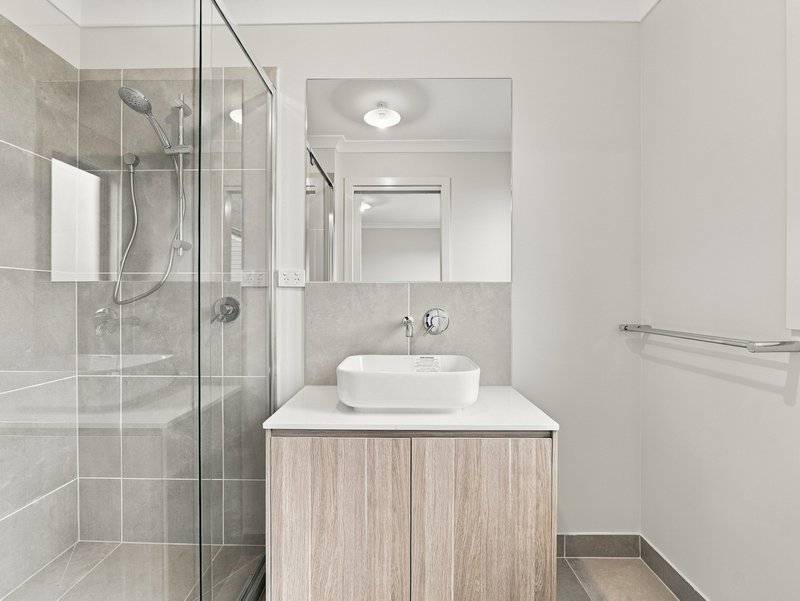 Photo - 49 Maradona Boulevard, Deanside VIC 3336 - Image 19