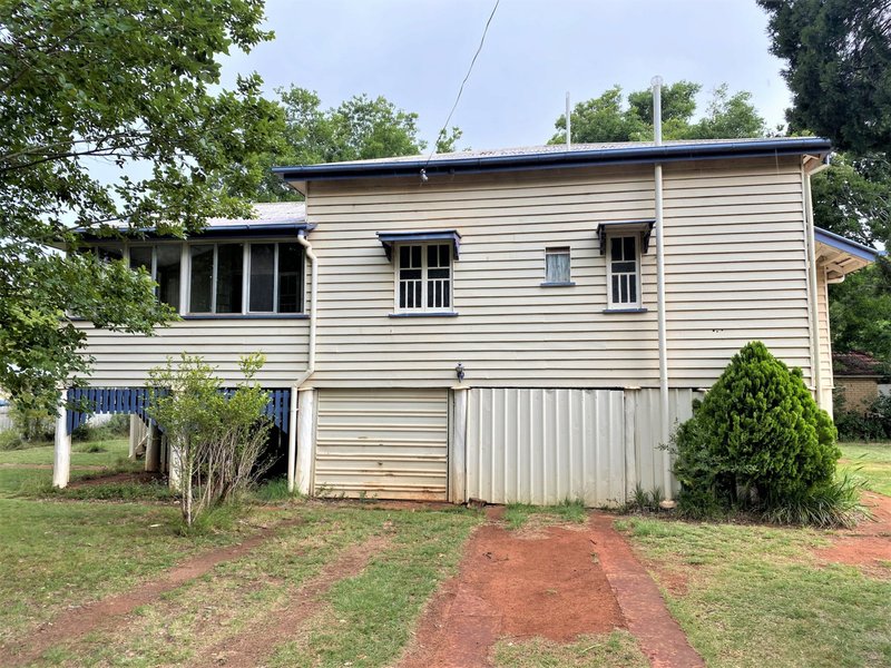 Photo - 49 Markwell Street, Kingaroy QLD 4610 - Image 14