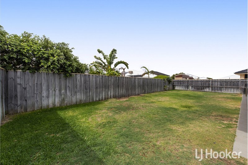 Photo - 49 Marsdenia Road, Halls Head WA 6210 - Image 20