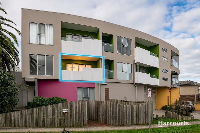 Photo - 4/9 Mcfarlane Cresent , Dandenong VIC 3175 - Image 1