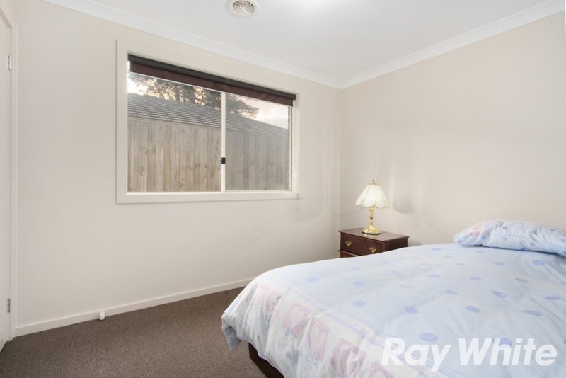 Photo - 49 Melissa Way, Pakenham VIC 3810 - Image 10