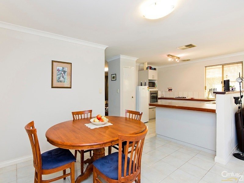 Photo - 49 Midlothian Crescent, Kinross WA 6028 - Image 10