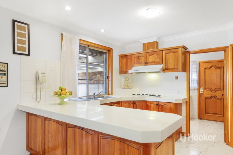 Photo - 49 Mintaro Way, Seabrook VIC 3028 - Image 9