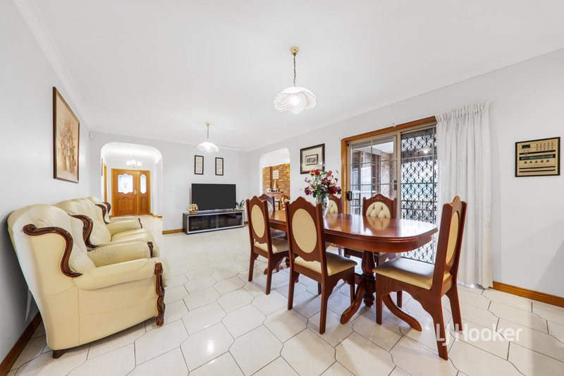 Photo - 49 Mintaro Way, Seabrook VIC 3028 - Image 12