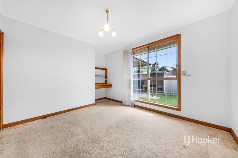 Photo - 49 Mintaro Way, Seabrook VIC 3028 - Image 14