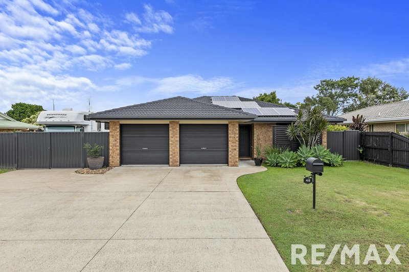 Photo - 49 Moolyyir Street, Urangan QLD 4655 - Image 23