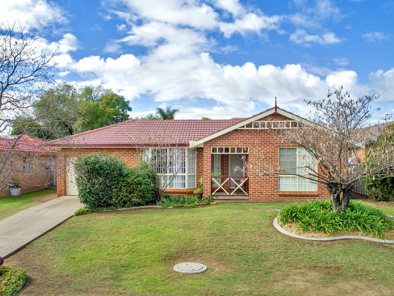 49 Morilla Street, Hillvue NSW 2340