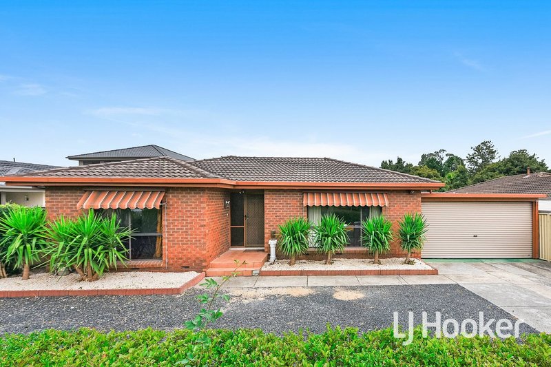 49 Mossgiel Park Drive, Endeavour Hills VIC 3802