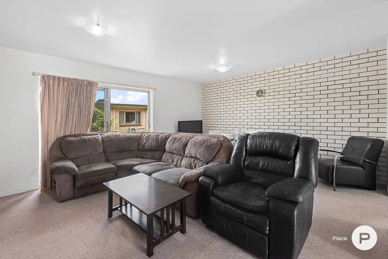 Photo - 49 Mountain Street, Mount Gravatt QLD 4122 - Image 10