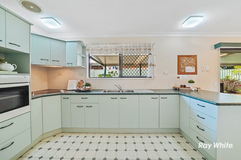 Photo - 49 Murrajong Road, Springwood QLD 4127 - Image 10