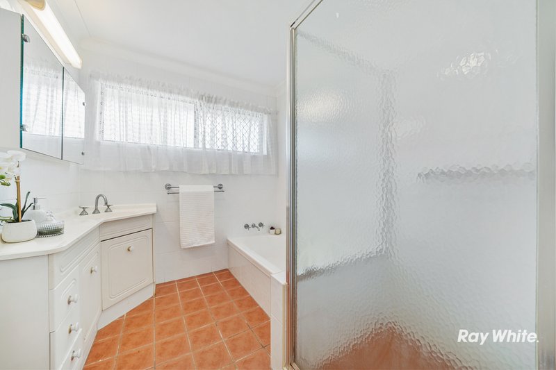 Photo - 49 Murrajong Road, Springwood QLD 4127 - Image 13