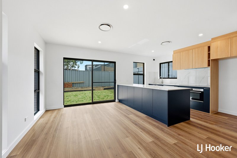 Photo - 49 Negus Crescent, Watson ACT 2602 - Image 6