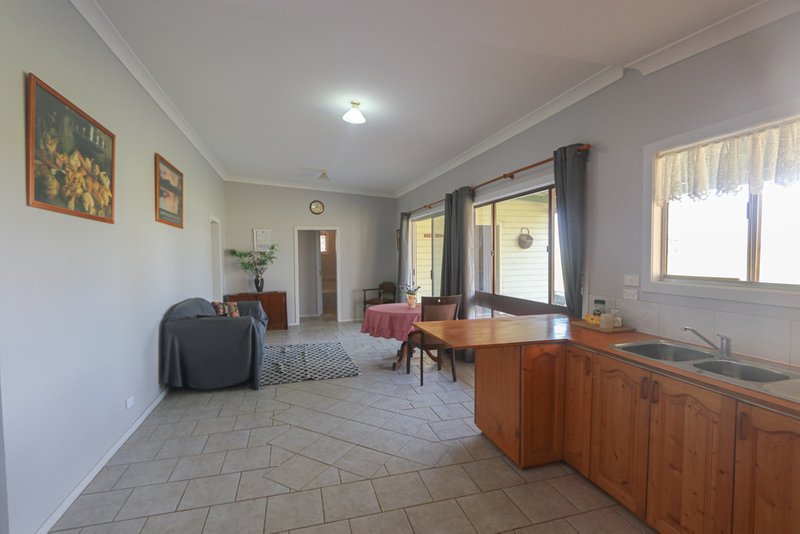 Photo - 49 Nicholson Lane, Wyalong NSW 2671 - Image 6