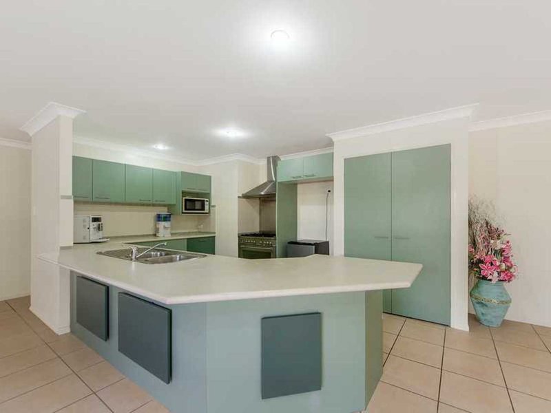 Photo - 49 Observatory Drive, Reedy Creek QLD 4227 - Image 5