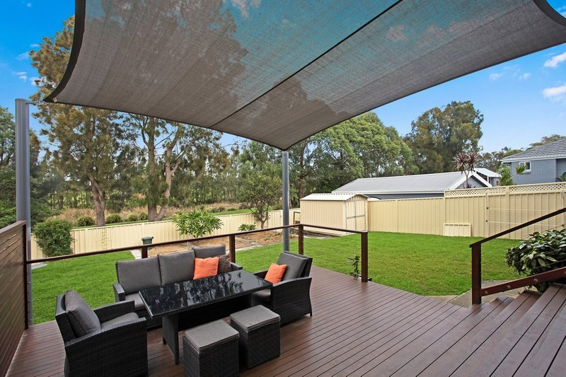 Photo - 49 Ocean Beach Drive, Shellharbour NSW 2529 - Image 8