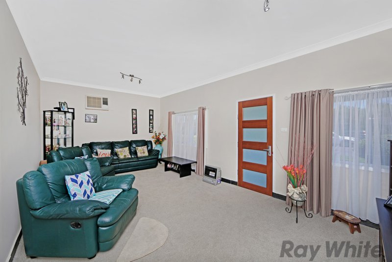 Photo - 49 Ocean View Road, Gorokan NSW 2263 - Image 8