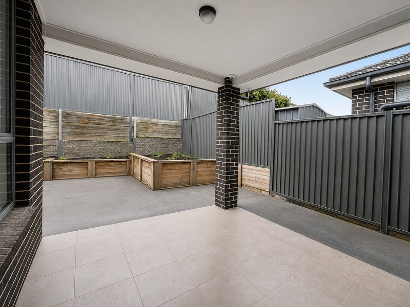 Photo - 49 Pecan Crescent, Riverstone NSW 2765 - Image 5
