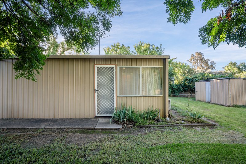 Photo - 49 Pell Street, Howlong NSW 2643 - Image 10