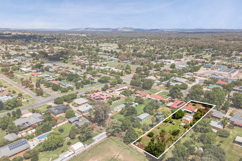 Photo - 49 Pell Street, Howlong NSW 2643 - Image 27