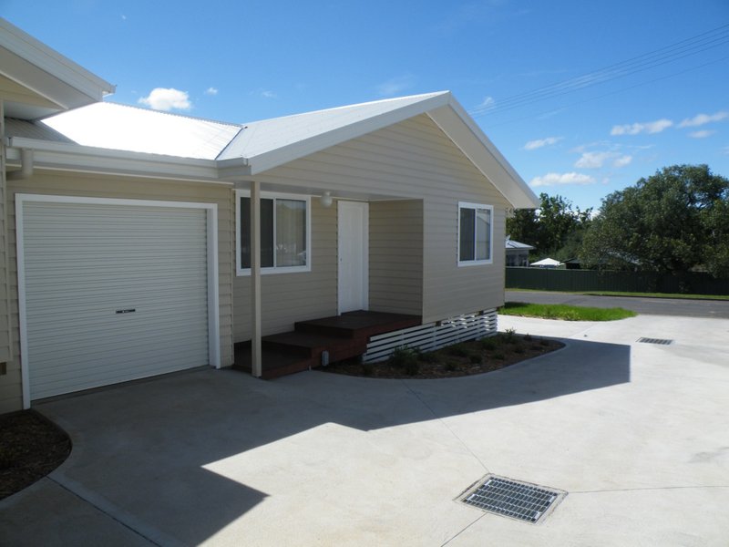 4/9 Phillip Street, Quirindi NSW 2343