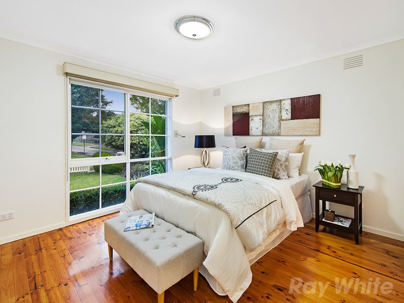 Photo - 49 Phoenix Drive, Wheelers Hill VIC 3150 - Image 7