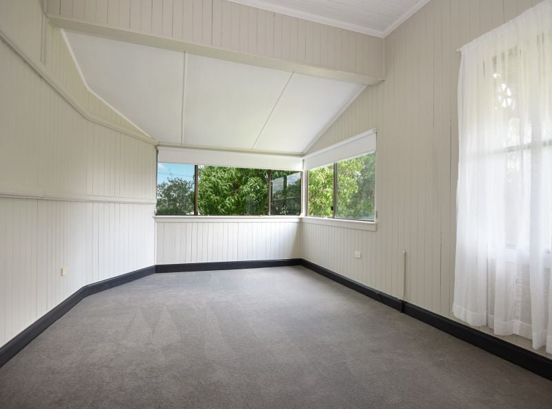 Photo - 49 Priest Street, Rockville QLD 4350 - Image 6