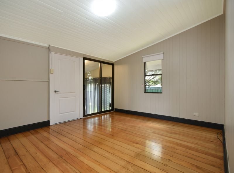 Photo - 49 Priest Street, Rockville QLD 4350 - Image 10