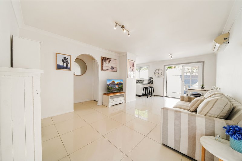 Photo - 4/9 Rawson Road, South Wentworthville NSW 2145 - Image 3