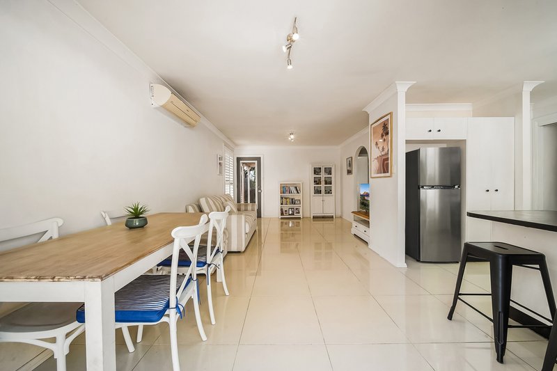 Photo - 4/9 Rawson Road, South Wentworthville NSW 2145 - Image 4