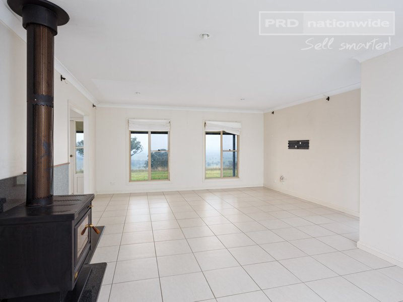 Photo - 49 Reka Road, Adelong NSW 2729 - Image 11