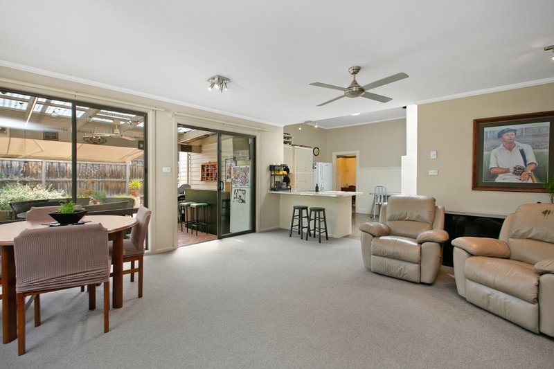 Photo - 49 Rene Street, Preston VIC 3072 - Image 4