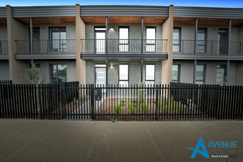 Photo - 49 Ribbonwood Crescent, Sunshine North VIC 3020 - Image 1