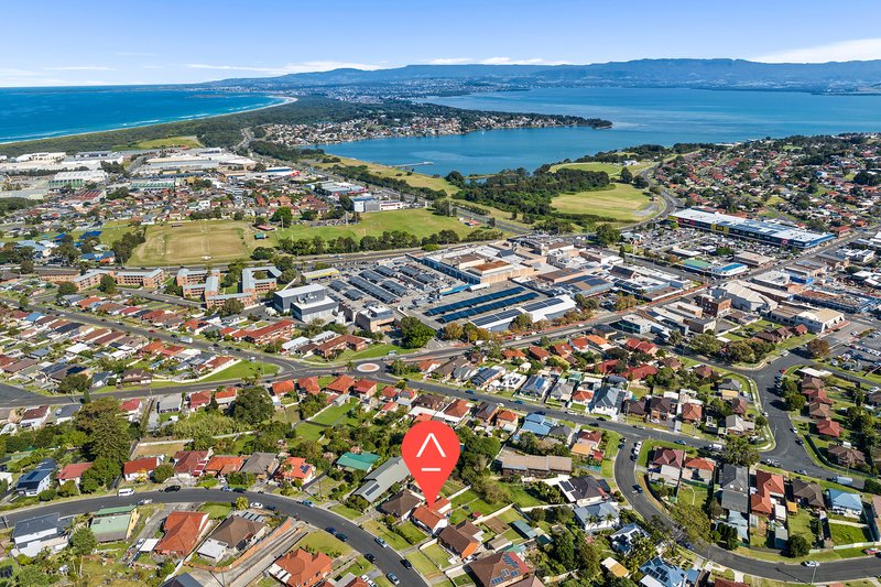 Photo - 49 Robertson Street, Port Kembla NSW 2505 - Image 10