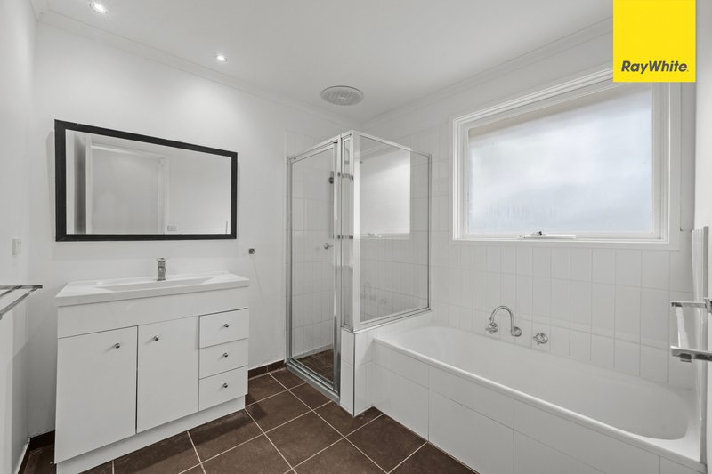 Photo - 49 Rosina Drive, Melton VIC 3337 - Image 7