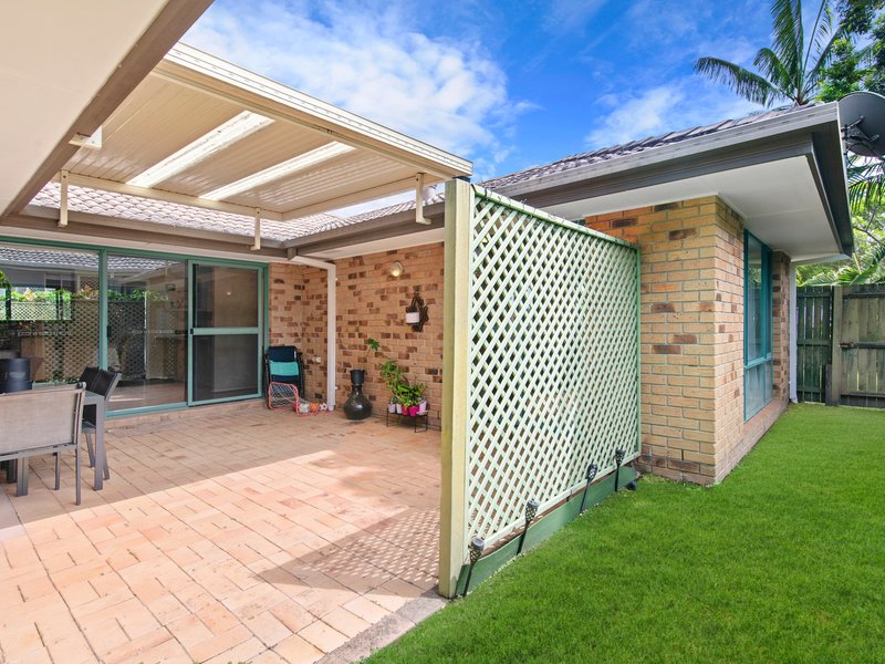 Photo - 49 Saffron Street, Elanora QLD 4221 - Image 14